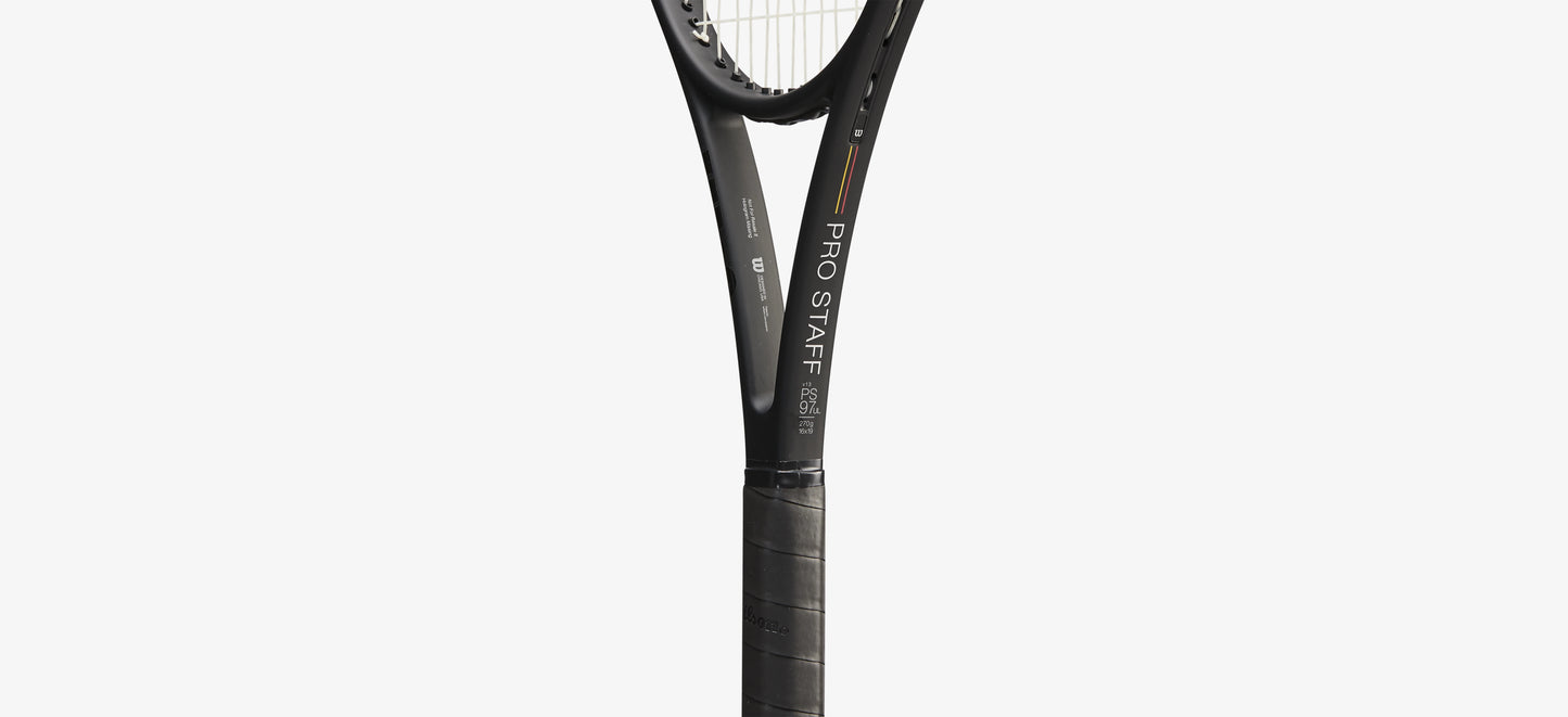Wilson Pro Staff 97 UL V13 Tennis Racquet (270 G, Unstrung)