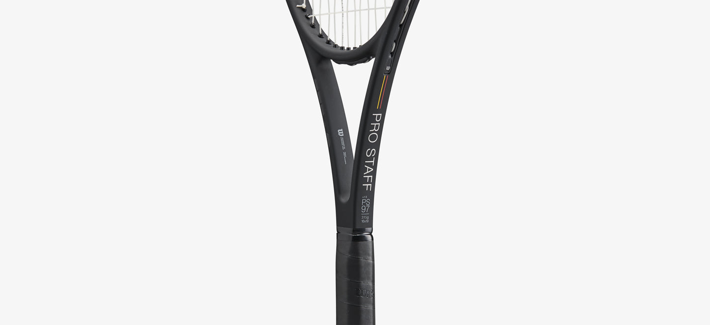 Wilson Pro Staff 97 V13 Tennis Racquet ( 315G, Unstrung)
